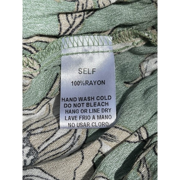 Easel green floral print Dolman off shoulder blouse size Medium - Picture 8 of 9